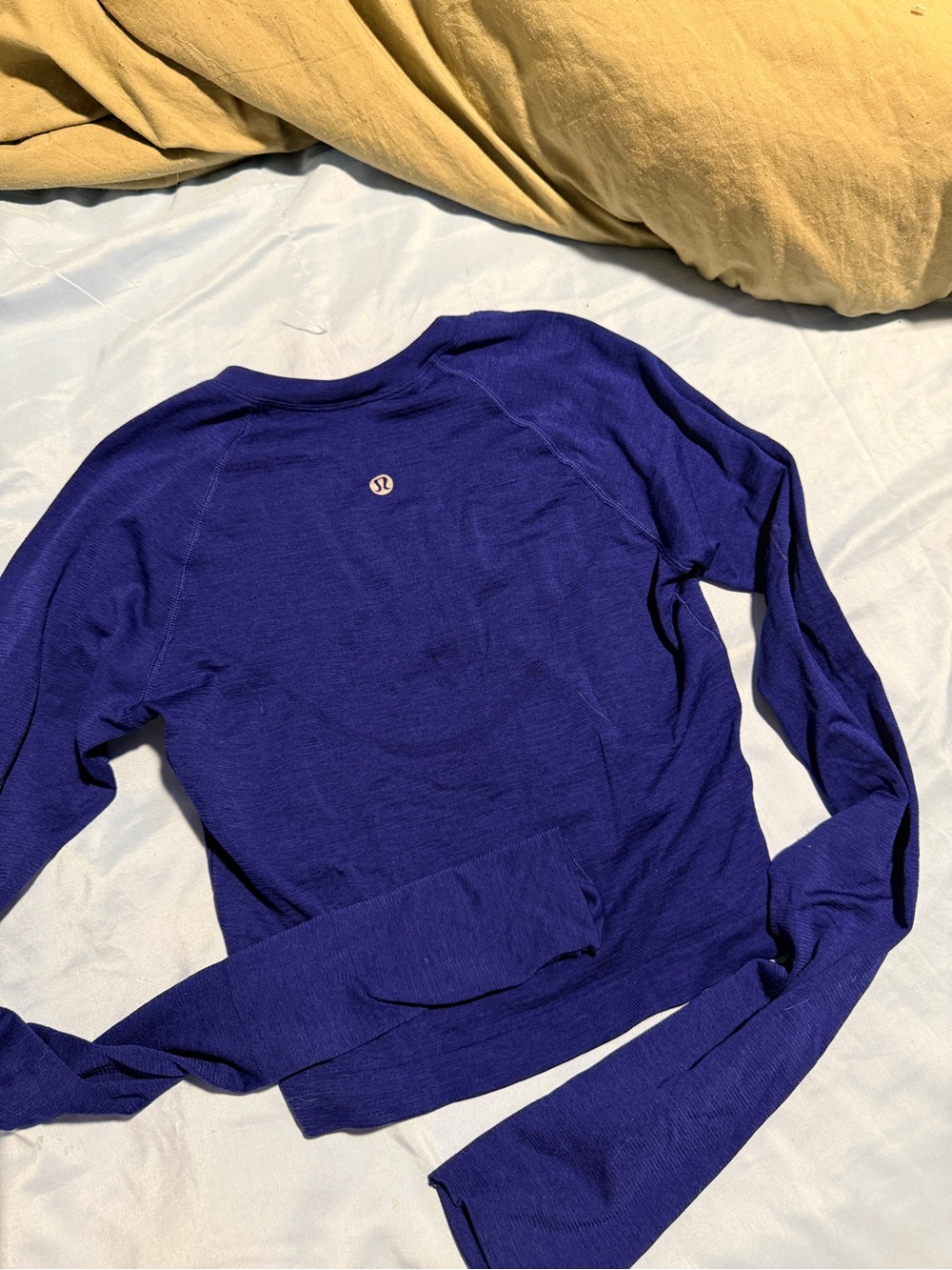 Lululemon blue Long Sleeve cropped swiftly tech